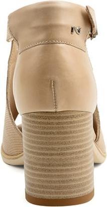 Actual product image Nero Giardini Lucky (41)