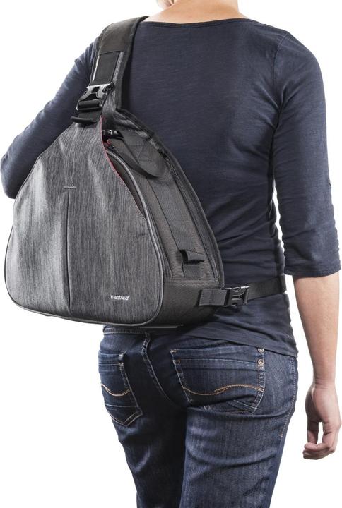 Actual product image mantona Camera Bag Triangle Grey (Camera shoulder bag, 17.76 l)