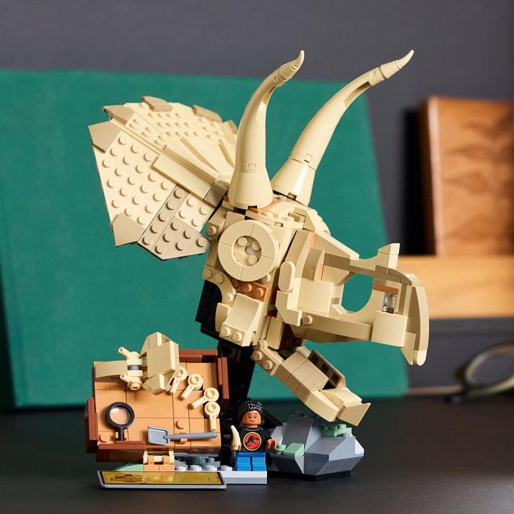 Actual product image LEGO Jurassic World (76969, LEGO Jurassic World)