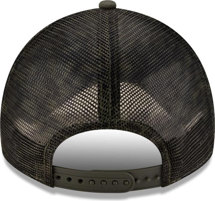 Actual product image New Era 9Twenty Trucker Cap - UFC MMA oil washed oliv