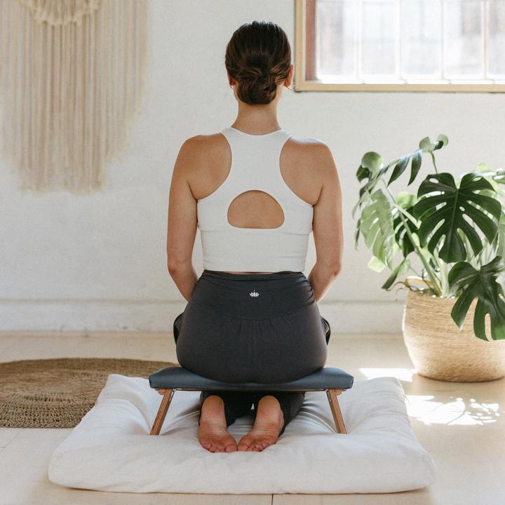 Actual product image Lotuscrafts Meditationsbank Dharma Standard Natur