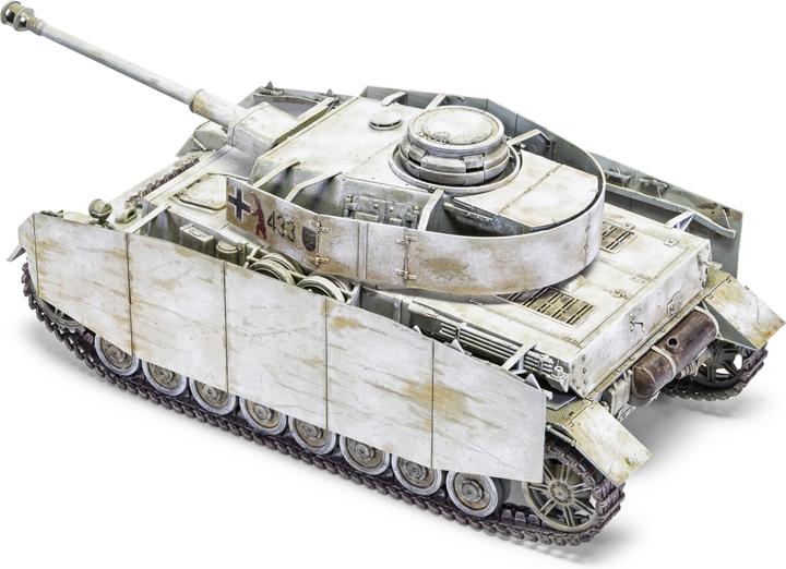 Actual product image Airfix Kit tank iV version H 1:35