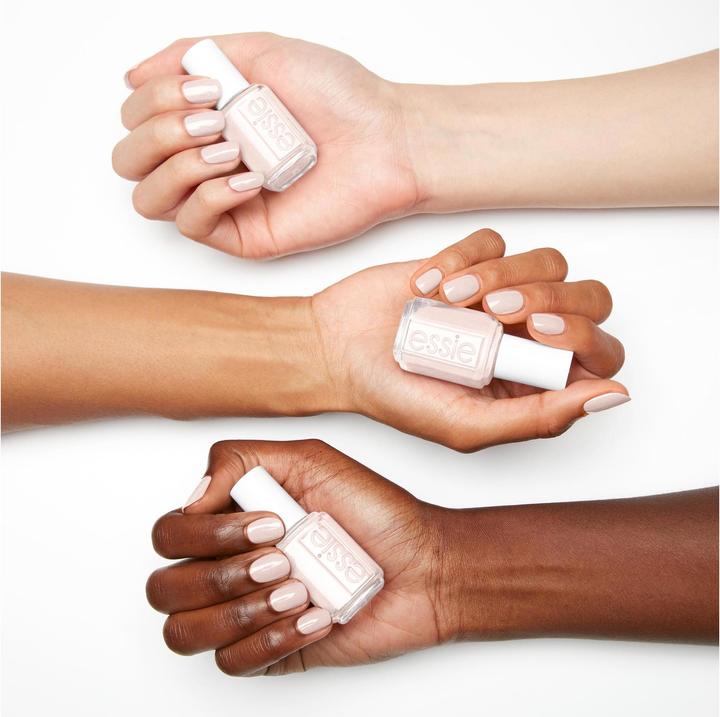 Produktbild L'Oréal Paris Nail Color (819 boatloads of love, Gel-Effekt Nagellack)