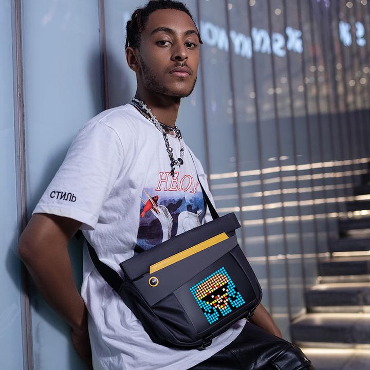 Actual product image Divoom Slingbag-Vblack (Photo backpack)