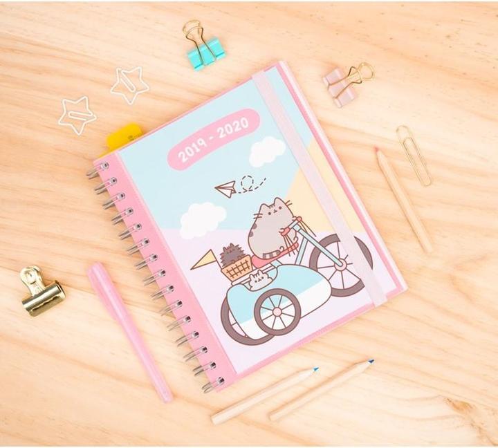 Produktbild Pusheen - Planer 2019/2020 (15,5 x 19 cm)