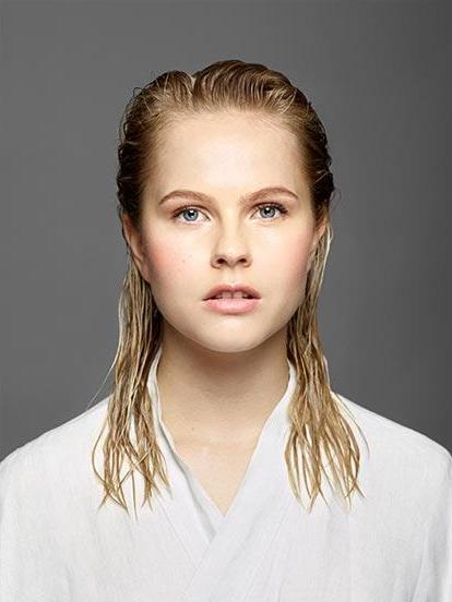Actual product image Maria Nila Care & Style - Sheer Silver Shampoo (100 ml, Liquid shampoo)