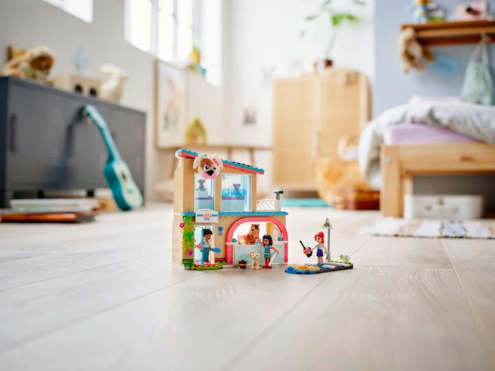 Image du produit LEGO La clinique vétérinaire de Heartlake City (41446, LEGO Friends)