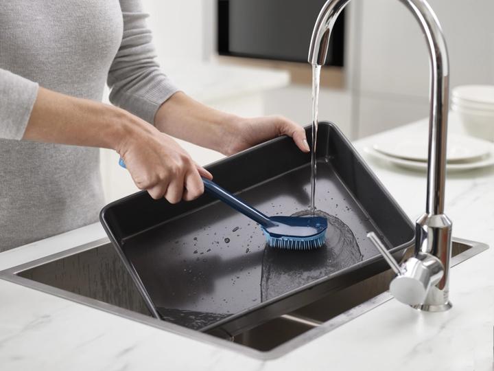 Actual product image Joseph Joseph CleanTech 2 Piece Sink Brush and Scrubber Set - Blue (1 pcs.)