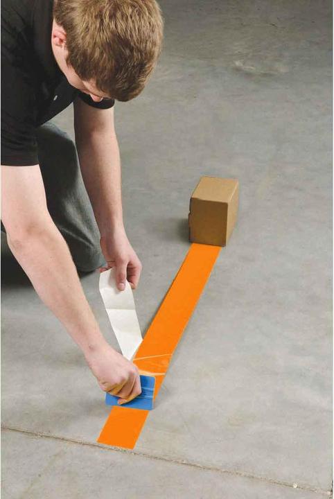 Immagine prodotto Brady B-514, ToughStripe, nastri segnaletici per pavimenti, poliestere, arancione, 76,2 mm x 30 m (76.20 mm)