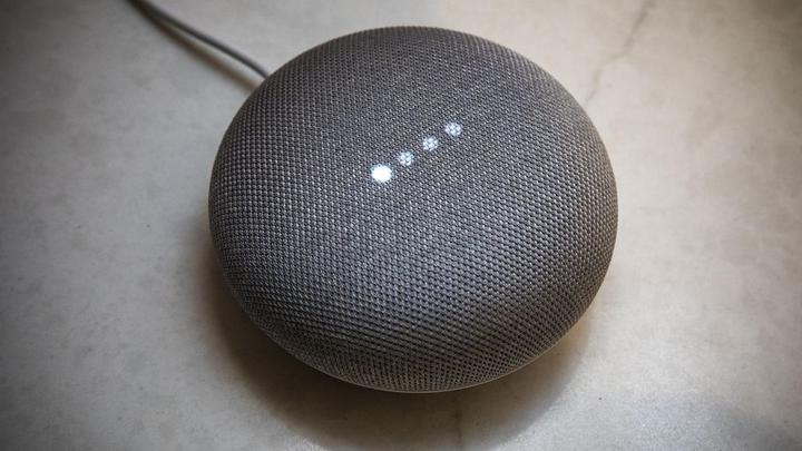 Actual product image Google Home Mini (Google Assistant, IFTTT)