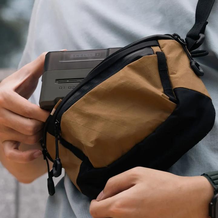 Produktbild Tilta Portable Charging Station for EN-EL15C (Kamera Akku Ladegerät)