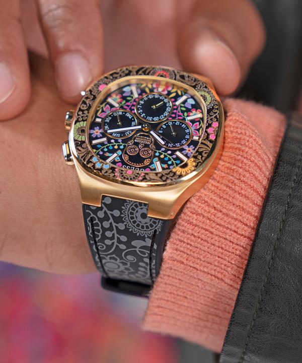 Actual product image Guess BR GLD CS W/ DIGITAL PRINTED TR / SUN BLK MF DL / BLK SILICONE STRP W/ PRINTING Wristwatch (44 mm)
