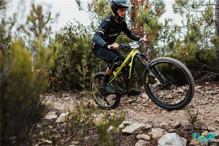 Actual product image Vittoria Agarro 27.5" Trail 4C G2.0 (27.5 x 2.60, 65-584)