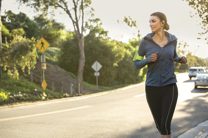 Image du produit Poly BackBeat FIT (8 h, Sans fil)