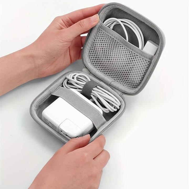 Actual product image PhoneLook Universal mini case for MacBook charger + charging cable &