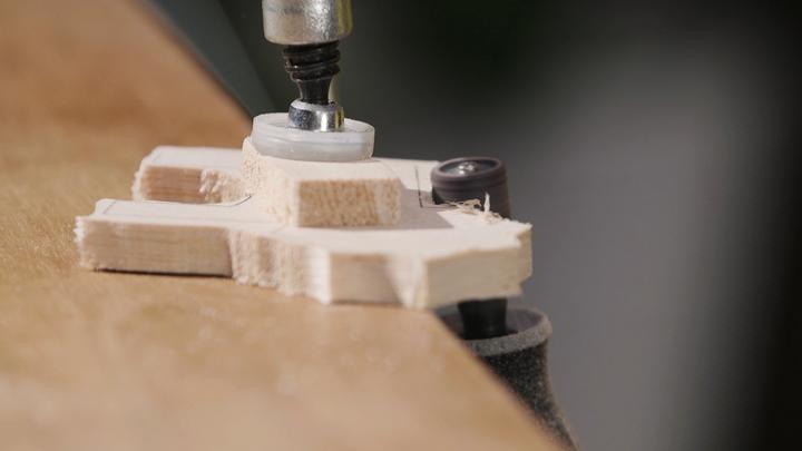 Actual product image Dremel Sanding belt 13 mm, grit 60, with abrasive mandrel (60)