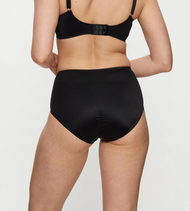 Image du produit Triumph True Shape Sensation Maxi (44, Une unité par pack)
