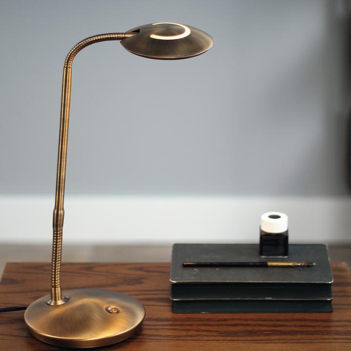 Actual product image Steinhauer Zenith (700 lm)