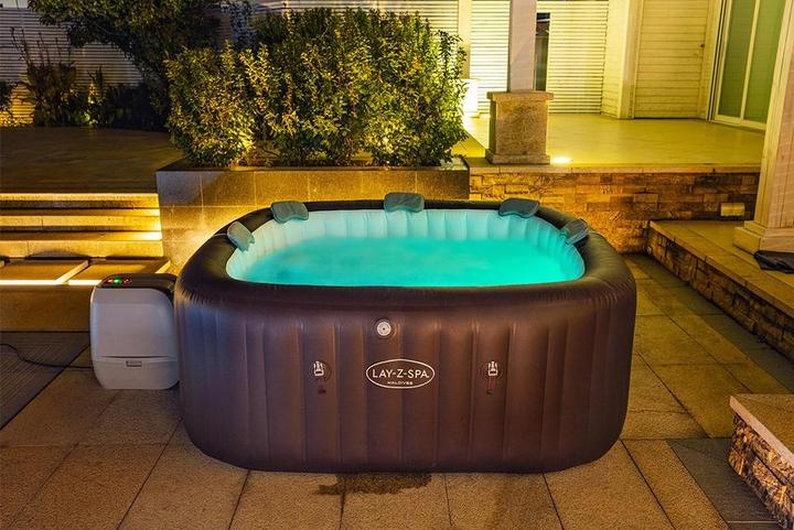 Produktbild Bestway Lay-Z-Spa Maldives MaxHold EnergySense (7 Pers.)
