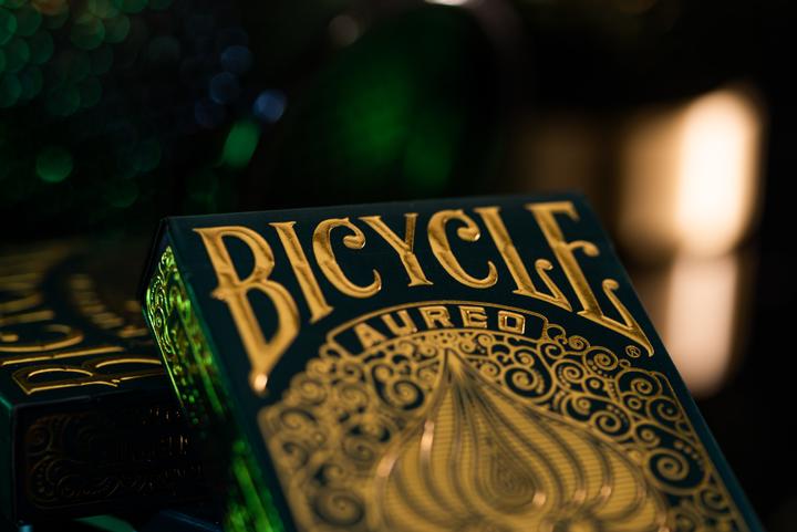 Produktbild Bicycle Aureo playing cards (Englisch)