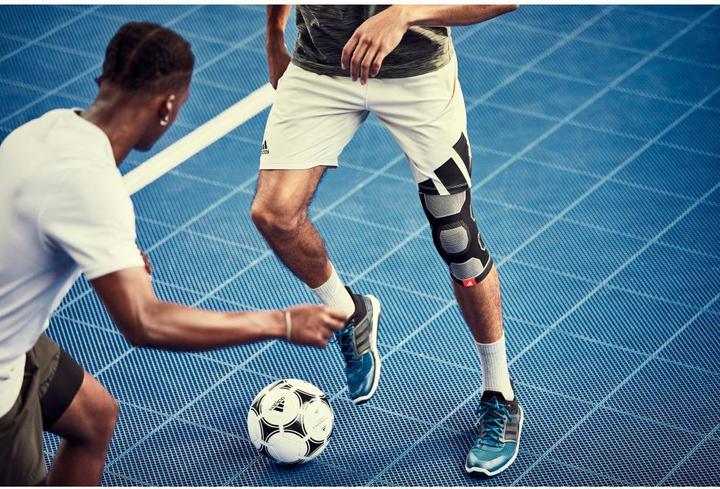 Actual product image adidas Knee Support (XL)