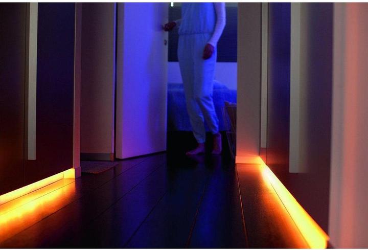 Immagine prodotto Philips Hue Lightstrip Plus (RGBW, 200 cm, Interno)