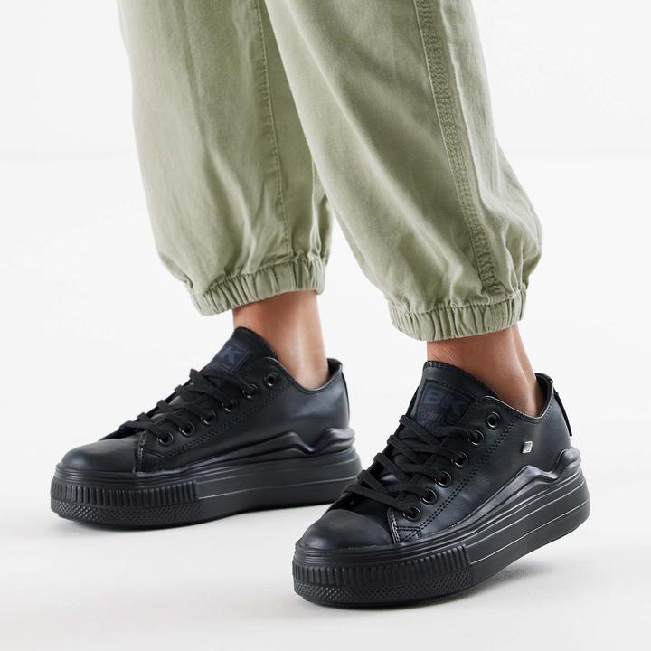 Actual product image British Knights flow low trainers (36)