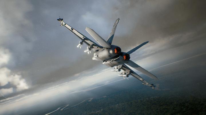 Immagine prodotto Bandai Namco Ace Combat 7: Skies Unknown (PS4, EN)