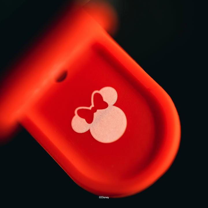 Actual product image Moby Fox Disney bracelet pour smartwatch Minnie Mouse Classic Hearts (Silicone, Apple Watch)