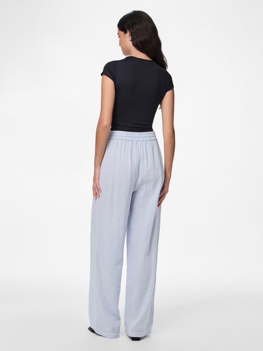 Actual product image Pieces PCSASTINA HW Musselin Hose mit weitem Bein (XS)
