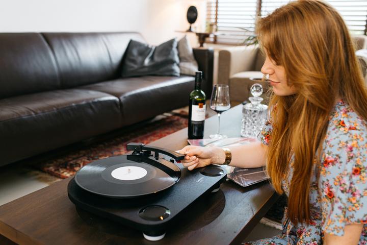 Produktbild Lenco GRAMOFON LS-40BK schwarz (Halbautomatisch)