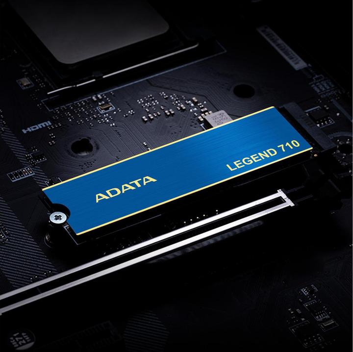 Actual product image Adata Legend 710 (2000 GB, M.2 2280)