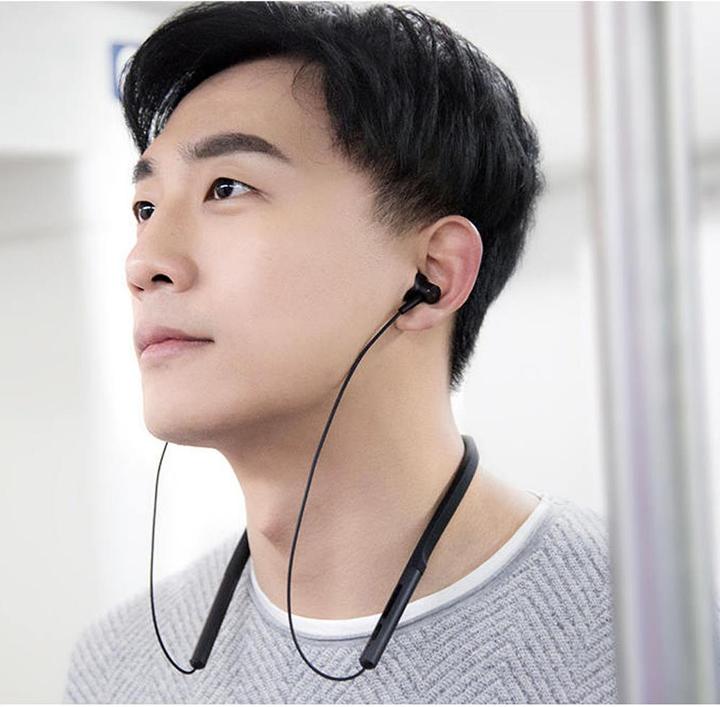Actual product image Xiaomi Mi Bluetooth Neckband (8 h, Wireless)