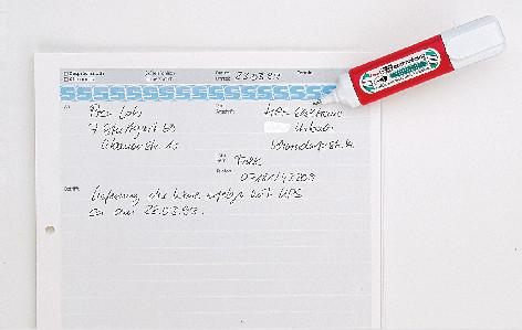 Actual product image Pentel Fine correction pin