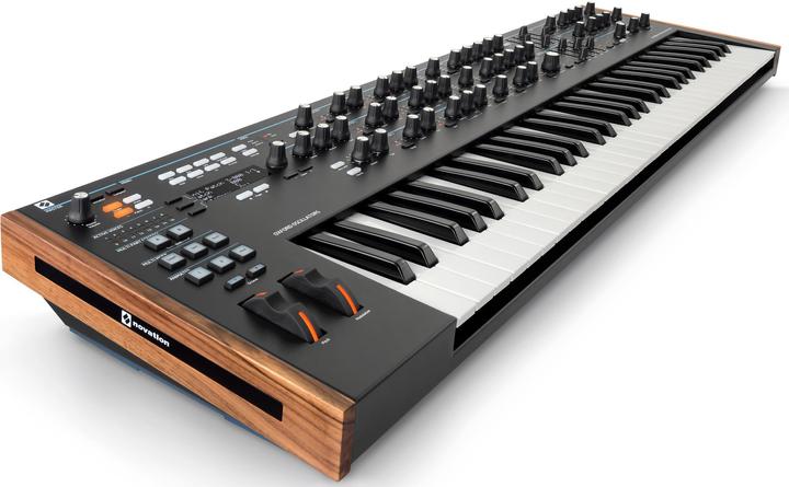 Produktbild novation Summit