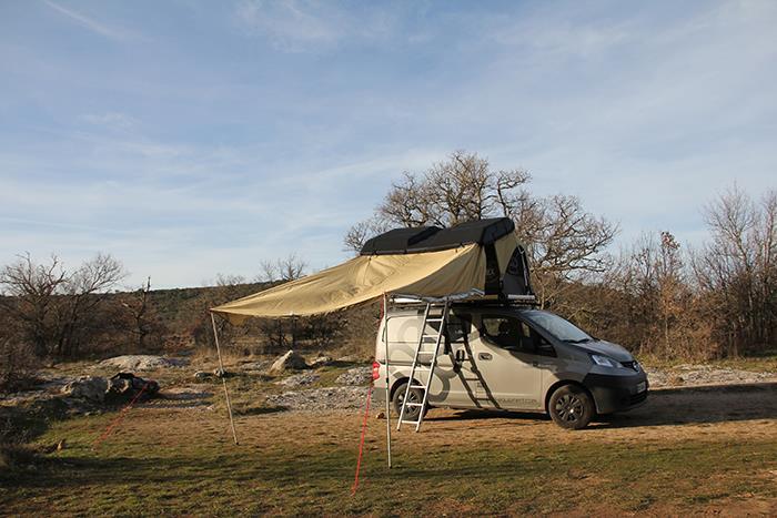 Actual product image V8 Equipment E.BEX.2 (Roof tent, 62 kg, 2 persons)