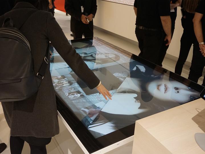 Produktbild NEC MultiSync X651UHD-2 IGT (3840 x 2160 Pixel, 64.96")