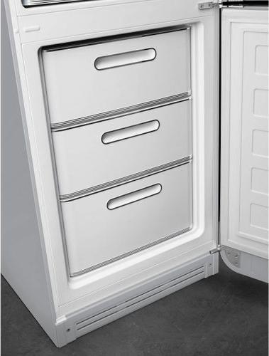 Actual product image Smeg Retro Style FAB32RSV5 (331 l)