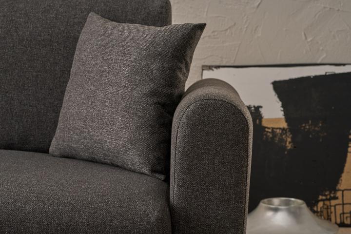Actual product image Atelier del Sofa Mane