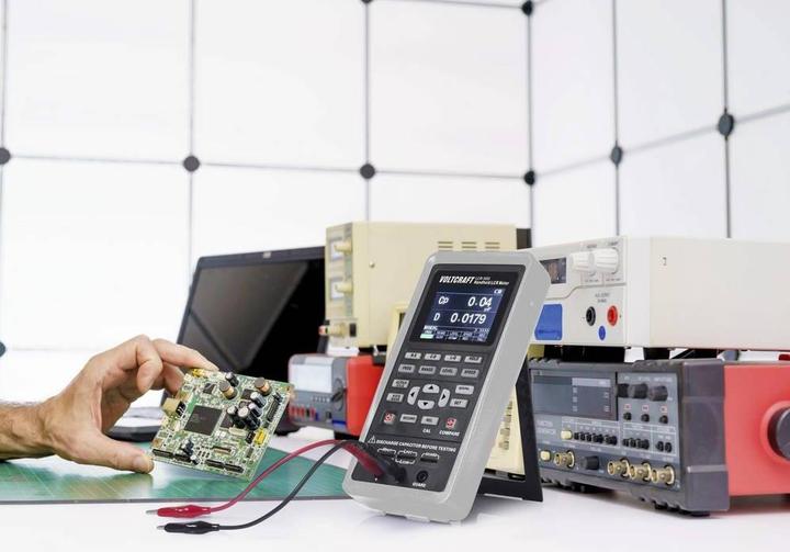 Image du produit Voltcraft LCR-500 LCR Messbrücke digital Datenlogger CAT I Anzeige (Counts): 40 (CAT I)