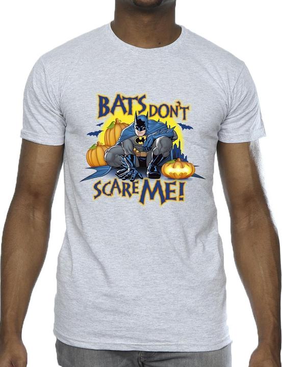Actual product image Mens Batman Bats Don't Scare Me T-Shirt (M)