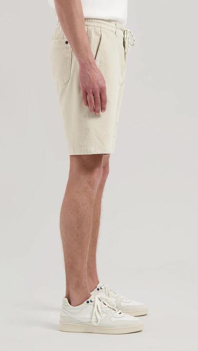 Produktbild Dstrezzed M's Logan Shorts Wide Ribcord (30)