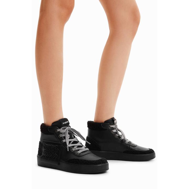 Actual product image Desigual 's trainers fancy patch (36)