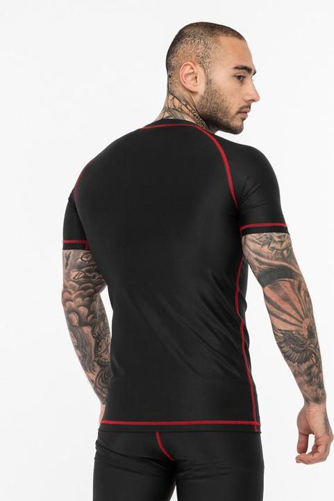 Actual product image Tapout Crystal (L)