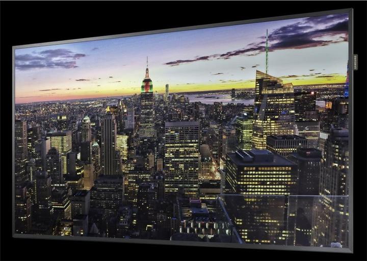 Actual product image Samsung QB65C (3840 x 2160 Pixels, 65")