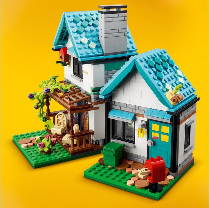 Actual product image LEGO Cosy house (31139, LEGO Creator 3-in-1)