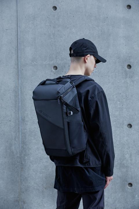 Actual product image ASUS ROG Ranger BP2701 Gaming (22 l)