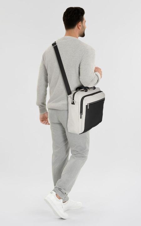 Actual product image Bugatti SERA briefcase (17.32")
