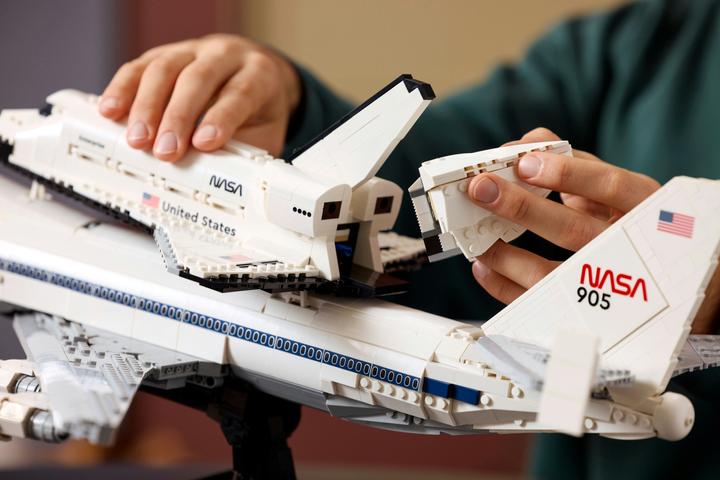 Immagine prodotto LEGO 10360 Spaceshuttle-Transport-Jumbo