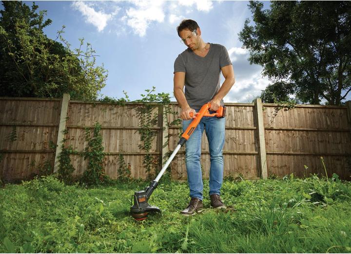 Actual product image Black & Decker AkkuRasentrimmer ST182320 Kit (Trim line)